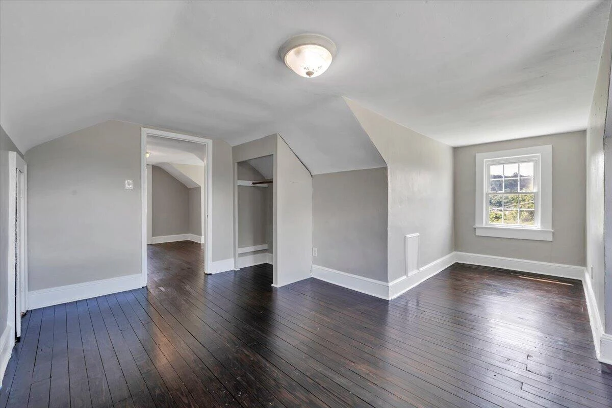1604 Hiram ST SE - Photo 32