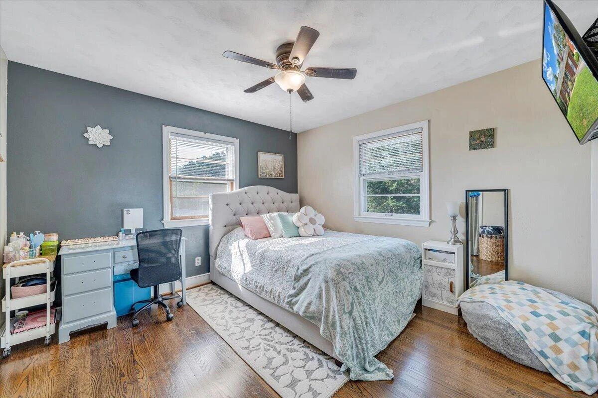 810 Pinecrest AVE - Photo 11