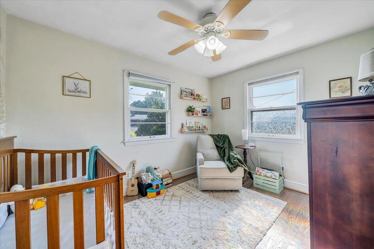 810 Pinecrest AVE - Photo 14