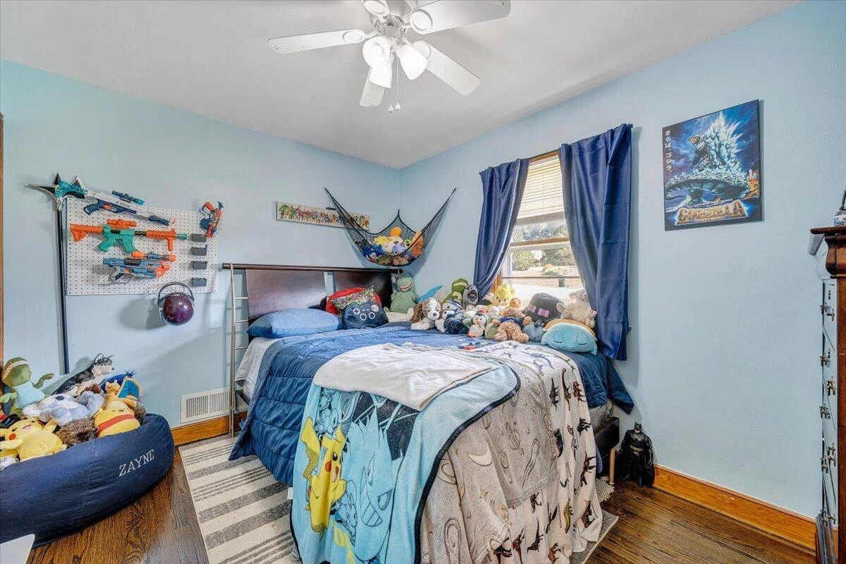 810 Pinecrest AVE - Photo 16