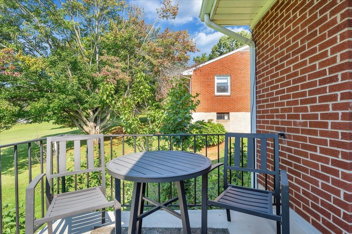 810 Pinecrest AVE - Photo 25