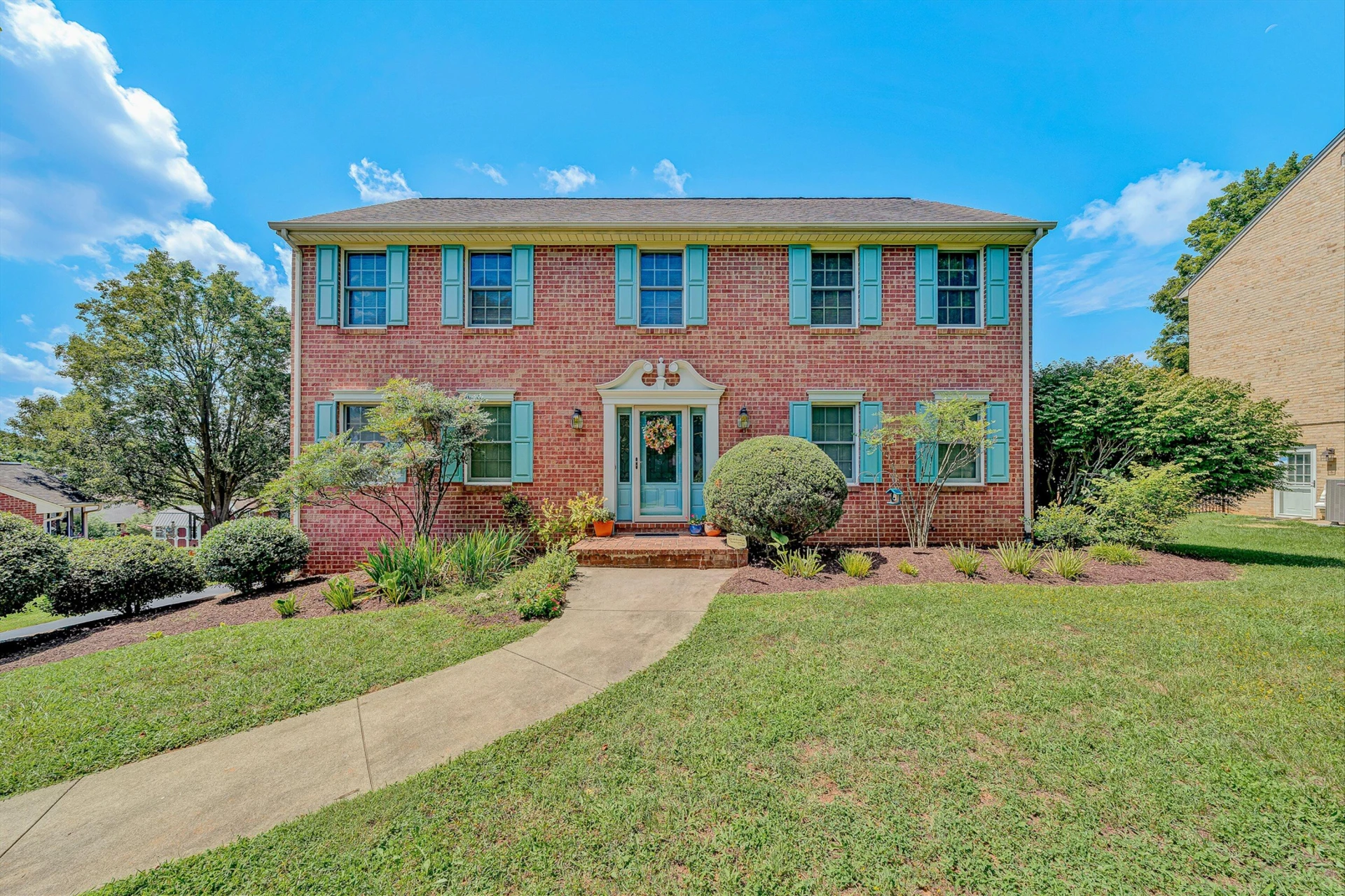 4916 Labradore DR - Photo 2