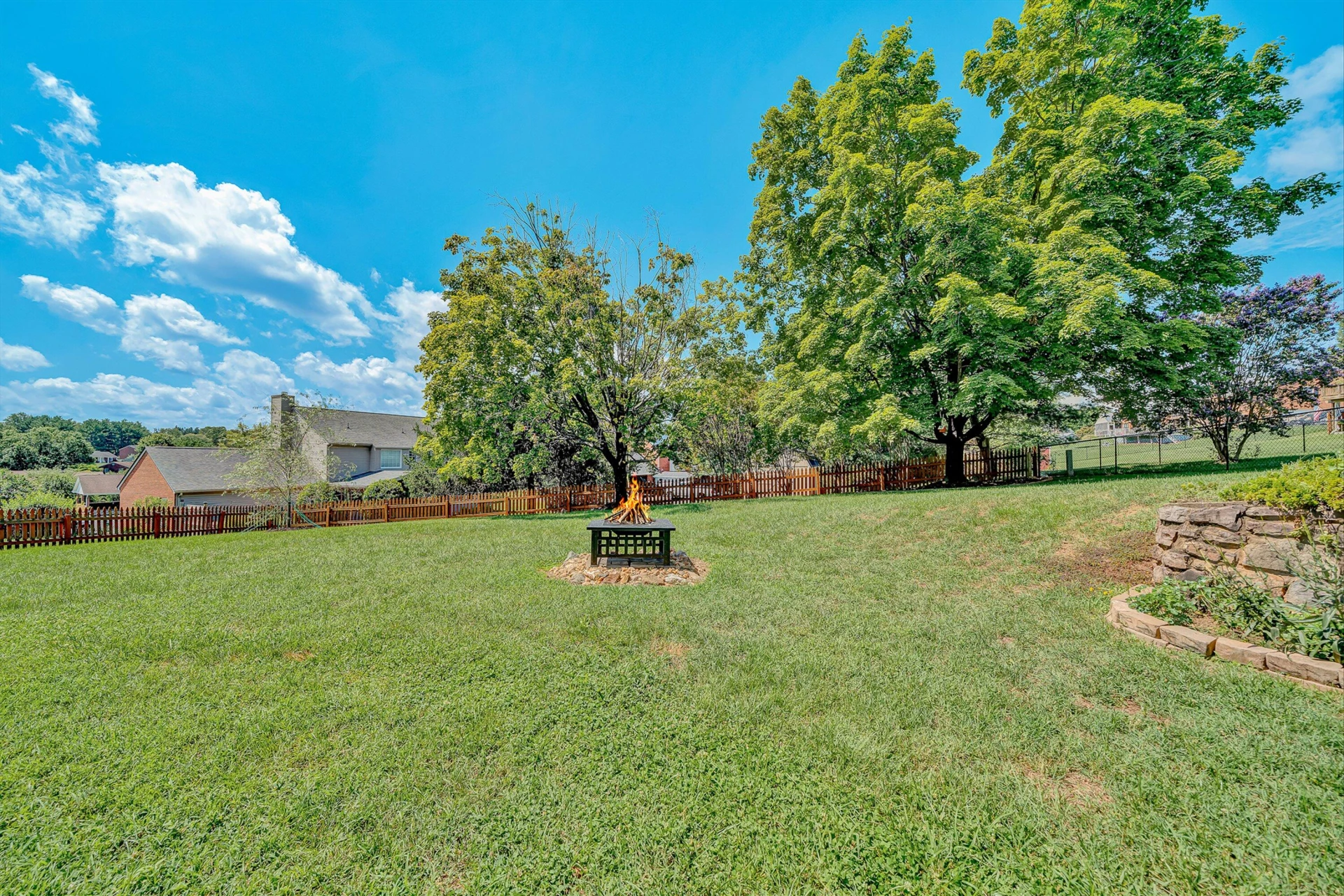 4916 Labradore DR - Photo 12