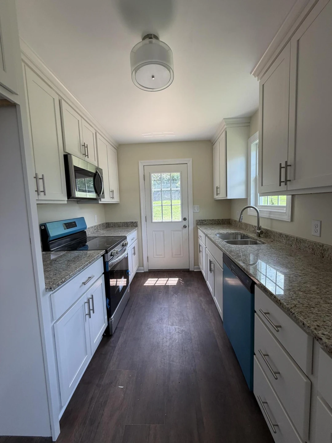 3432 Signal Hill AVE NW - Photo 7