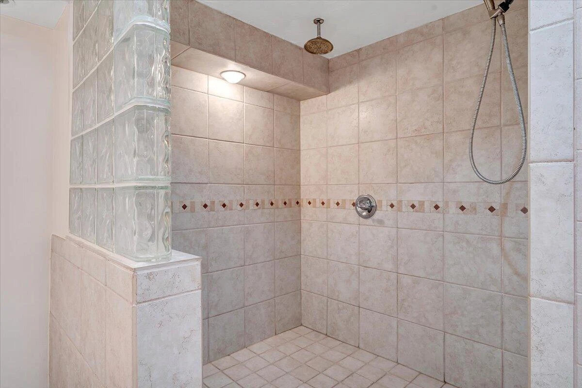 310 Saddleback TRL - Photo 17