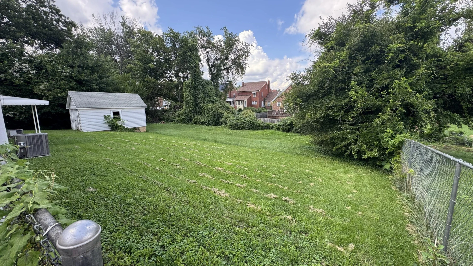 3323 Greenland AVE NW - Photo 3