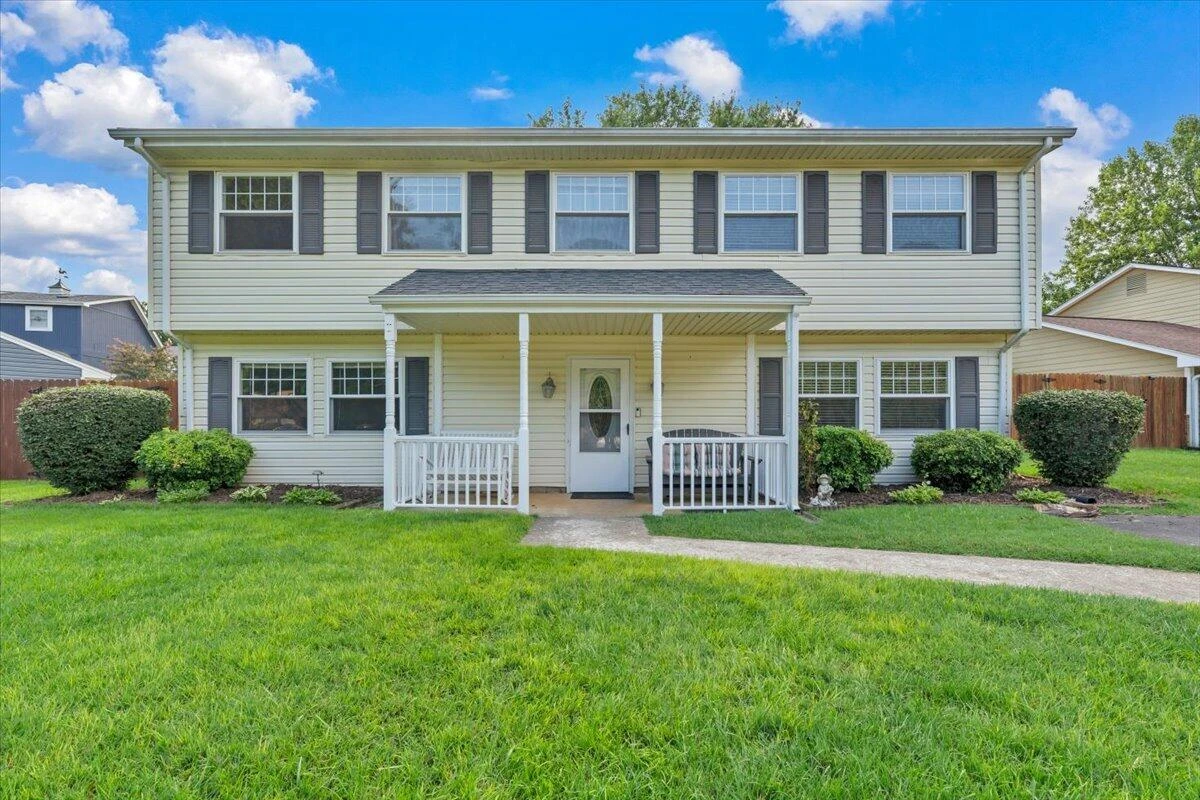 2036 Elizabeth DR