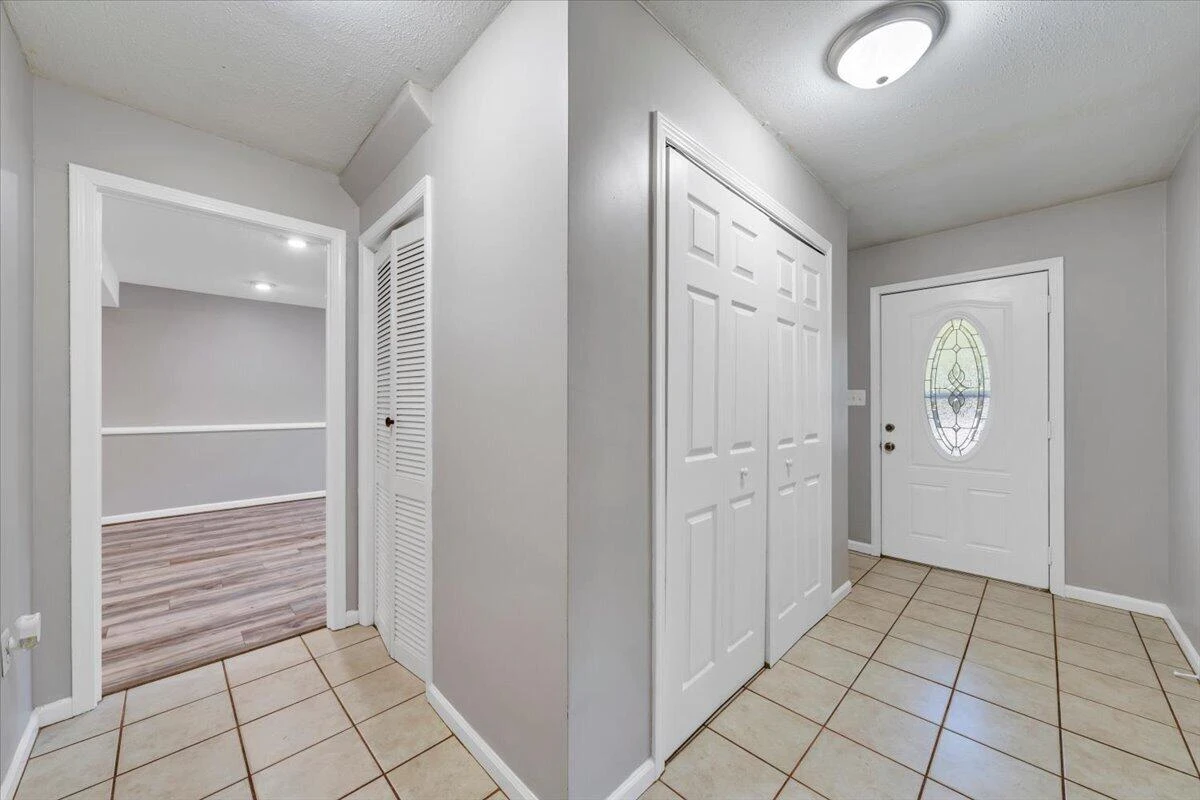 2036 Elizabeth DR - Photo 35