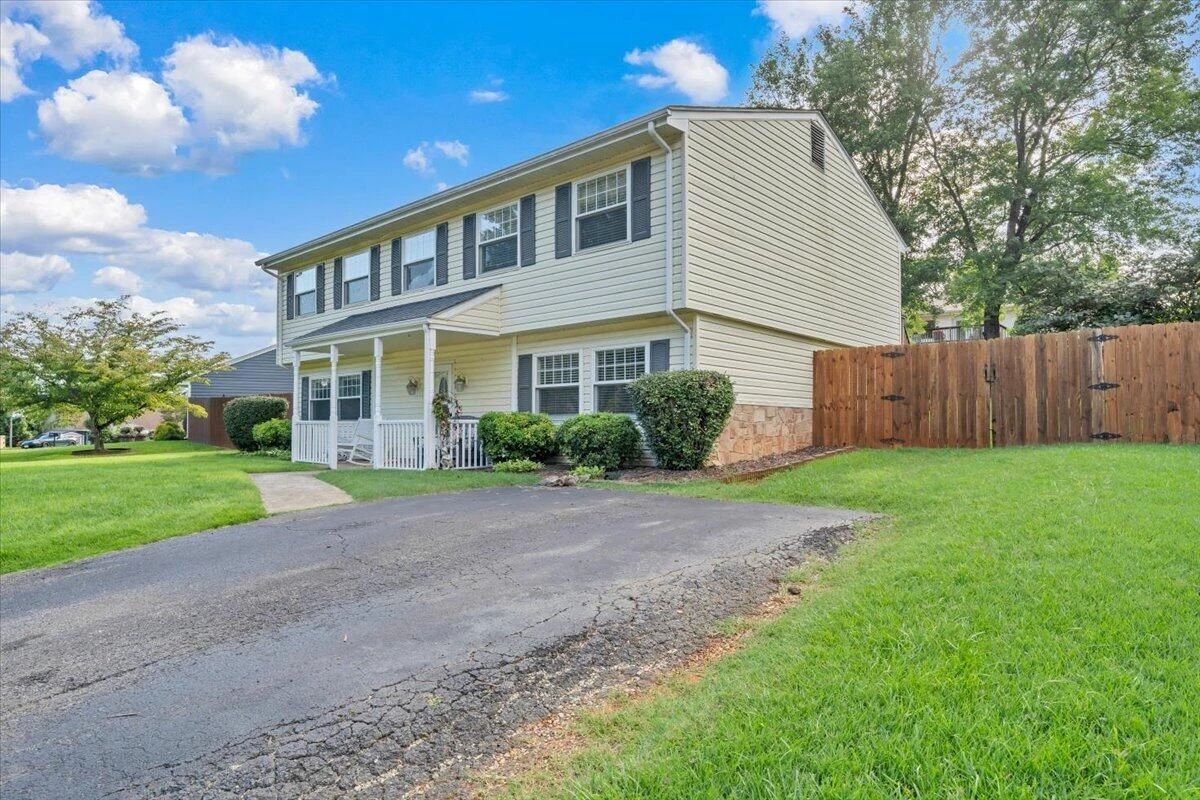 2036 Elizabeth DR - Photo 42
