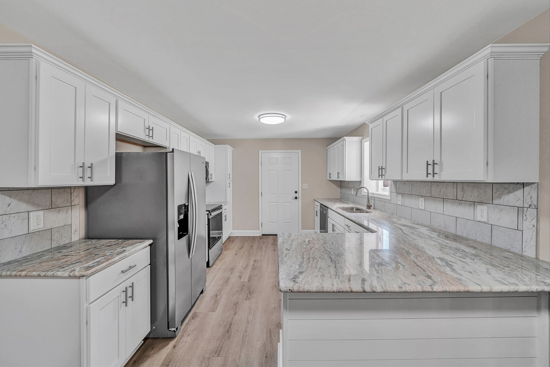2047 Botetourt RD - Photo 10