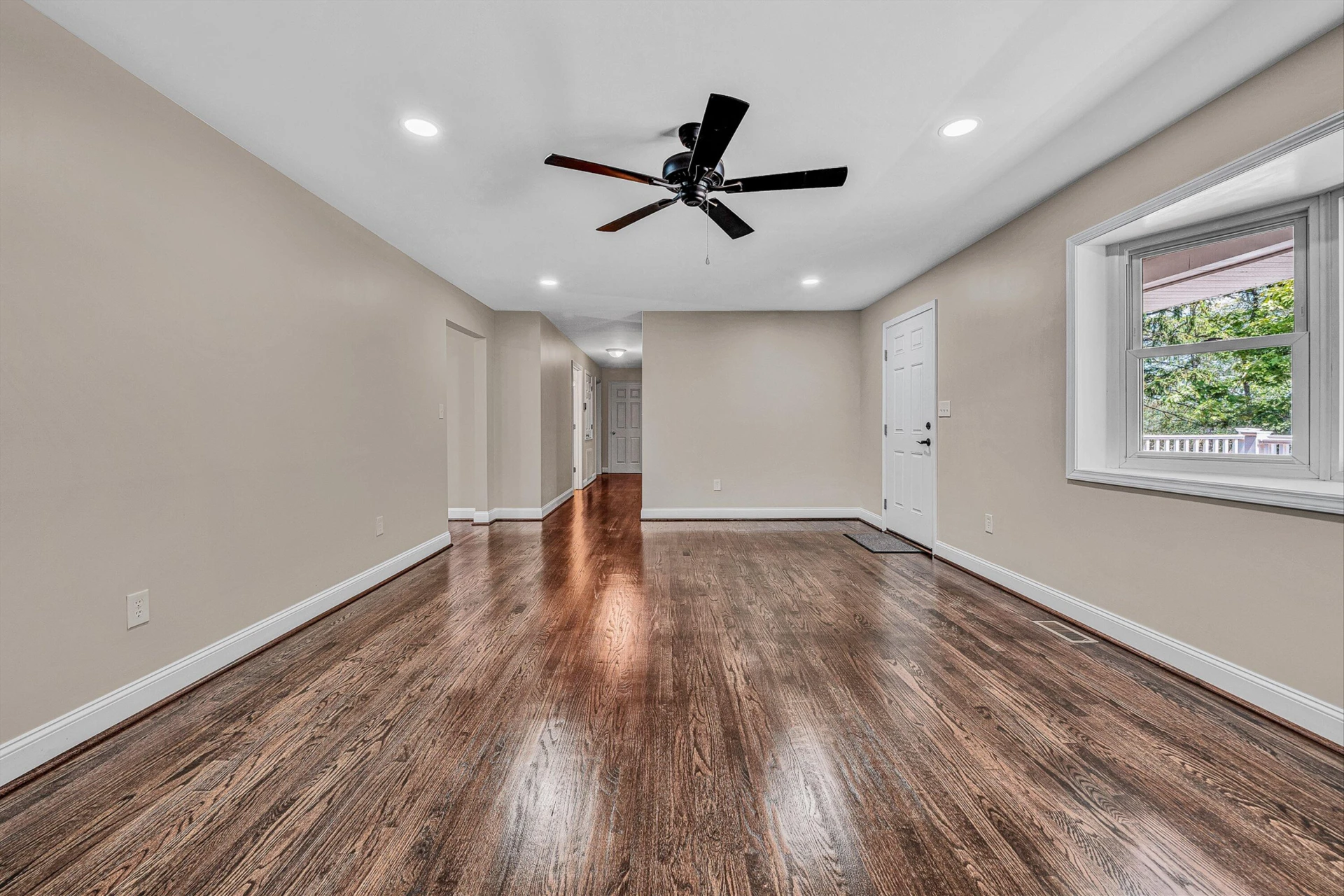 2047 Botetourt RD - Photo 12