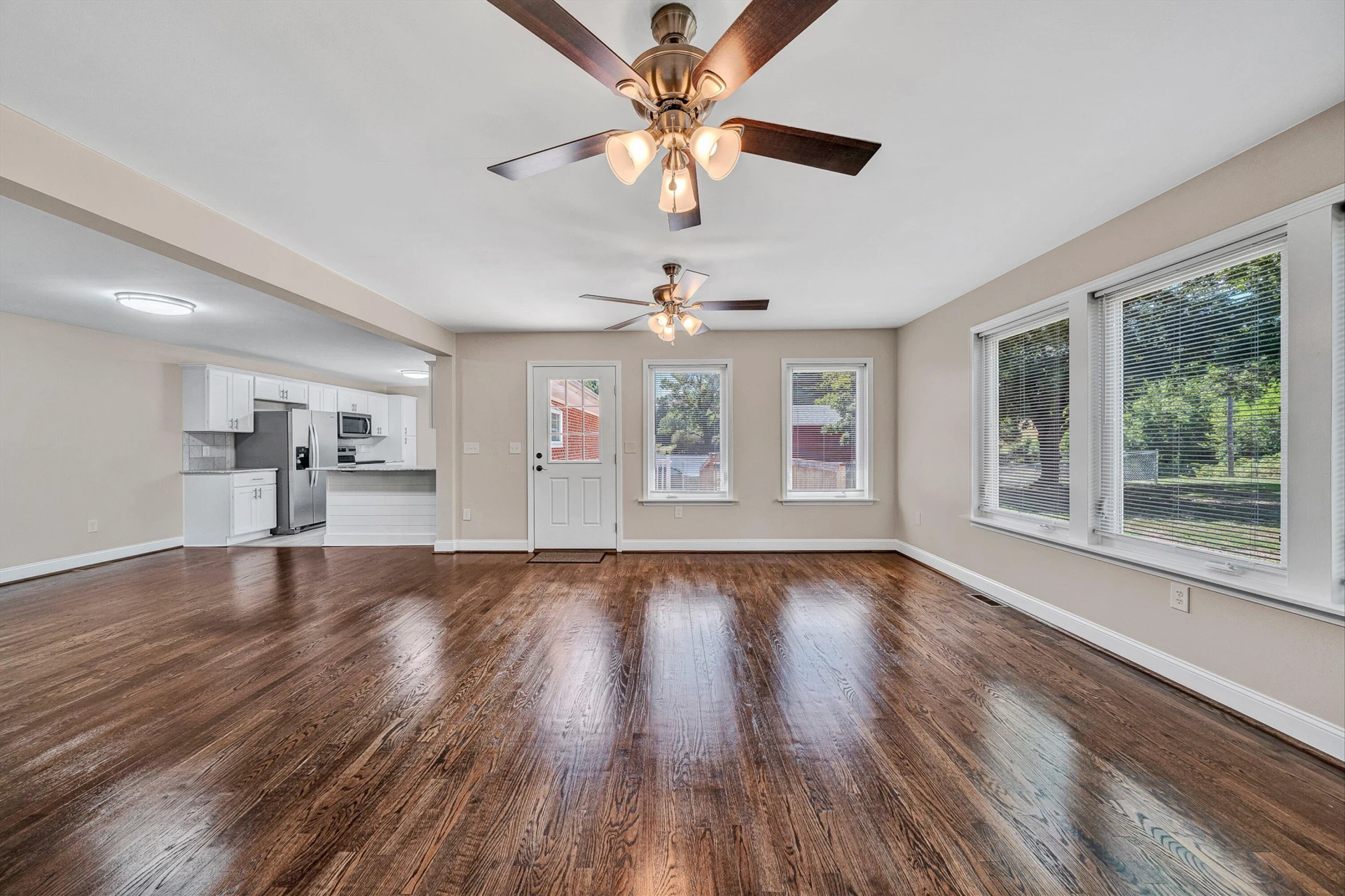 2047 Botetourt RD - Photo 17