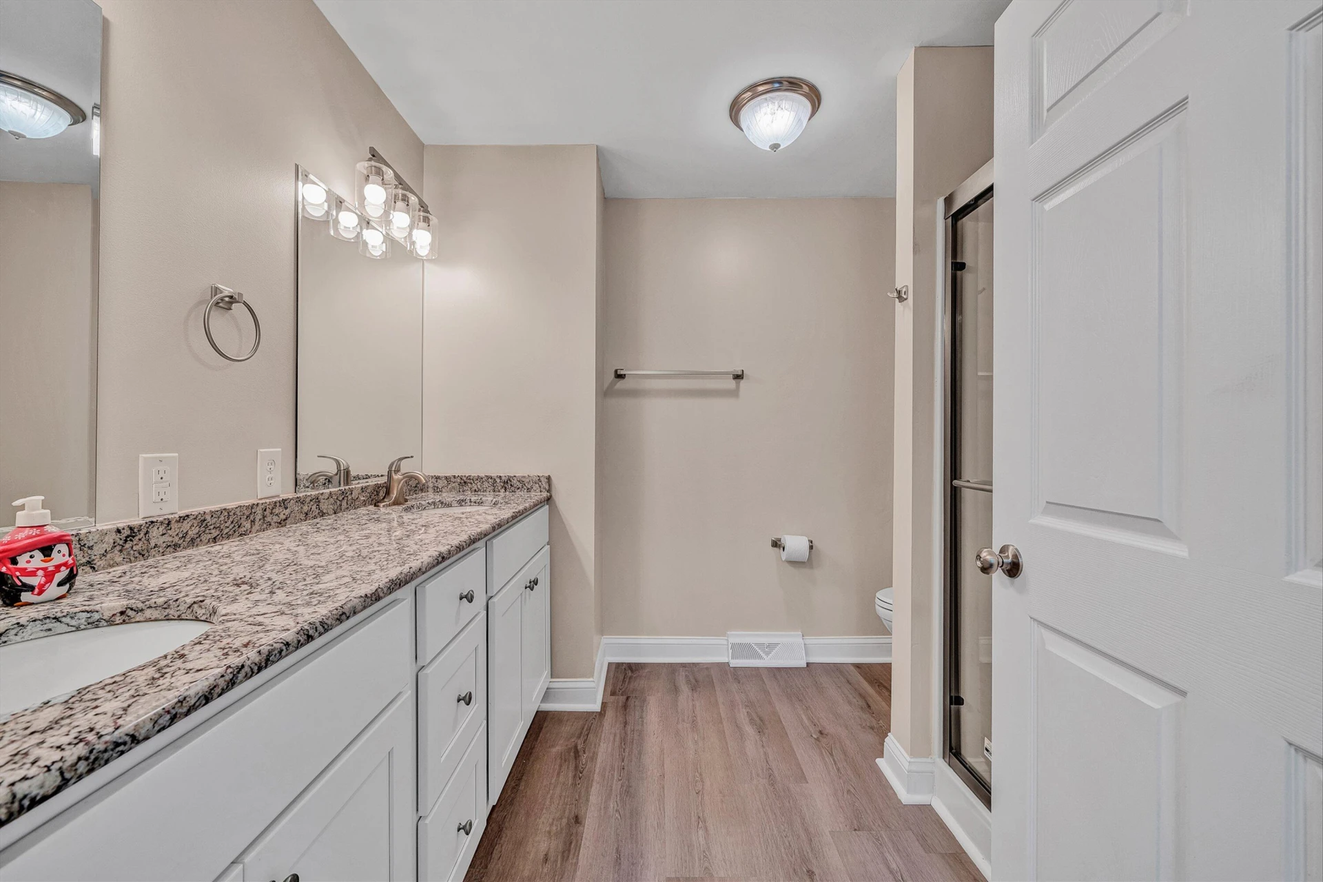 2047 Botetourt RD - Photo 20
