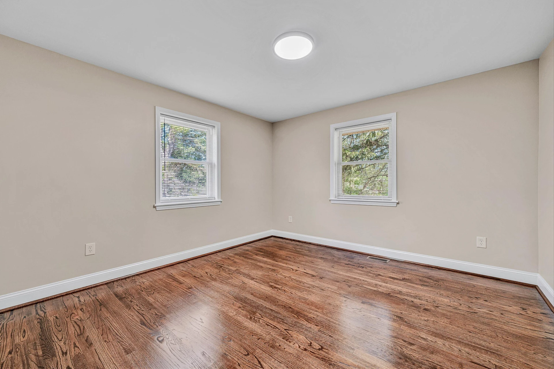 2047 Botetourt RD - Photo 25