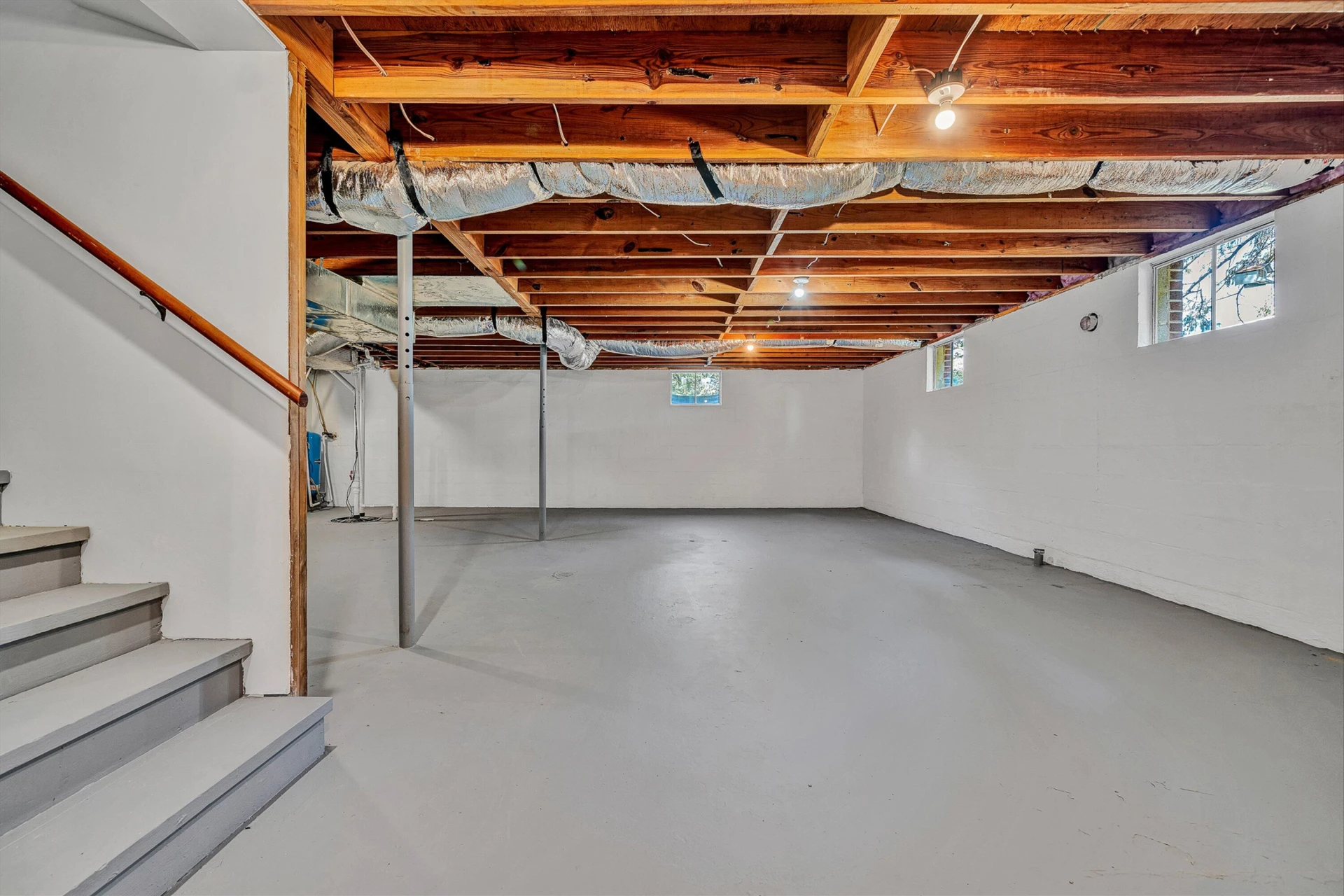 2047 Botetourt RD - Photo 30