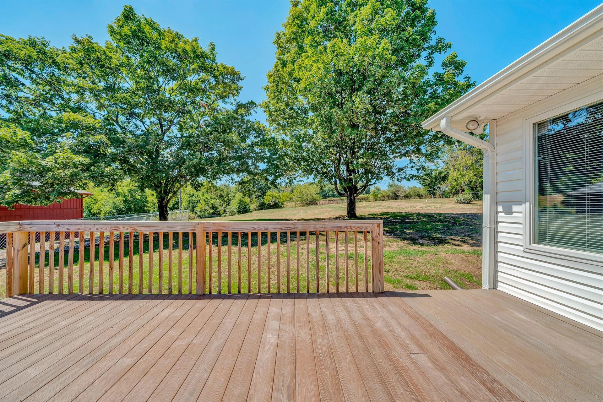 2047 Botetourt RD - Photo 33