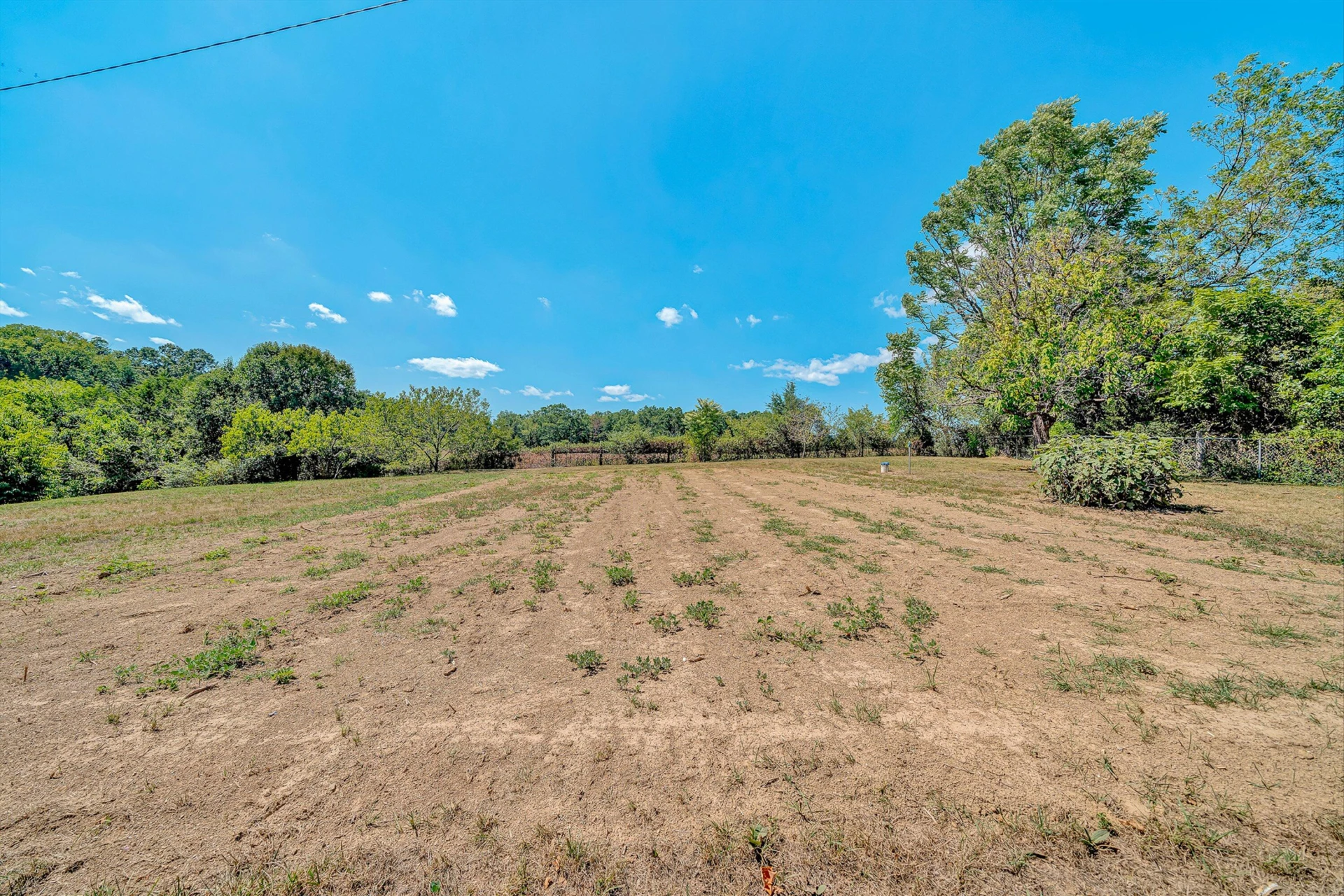 2047 Botetourt RD - Photo 38