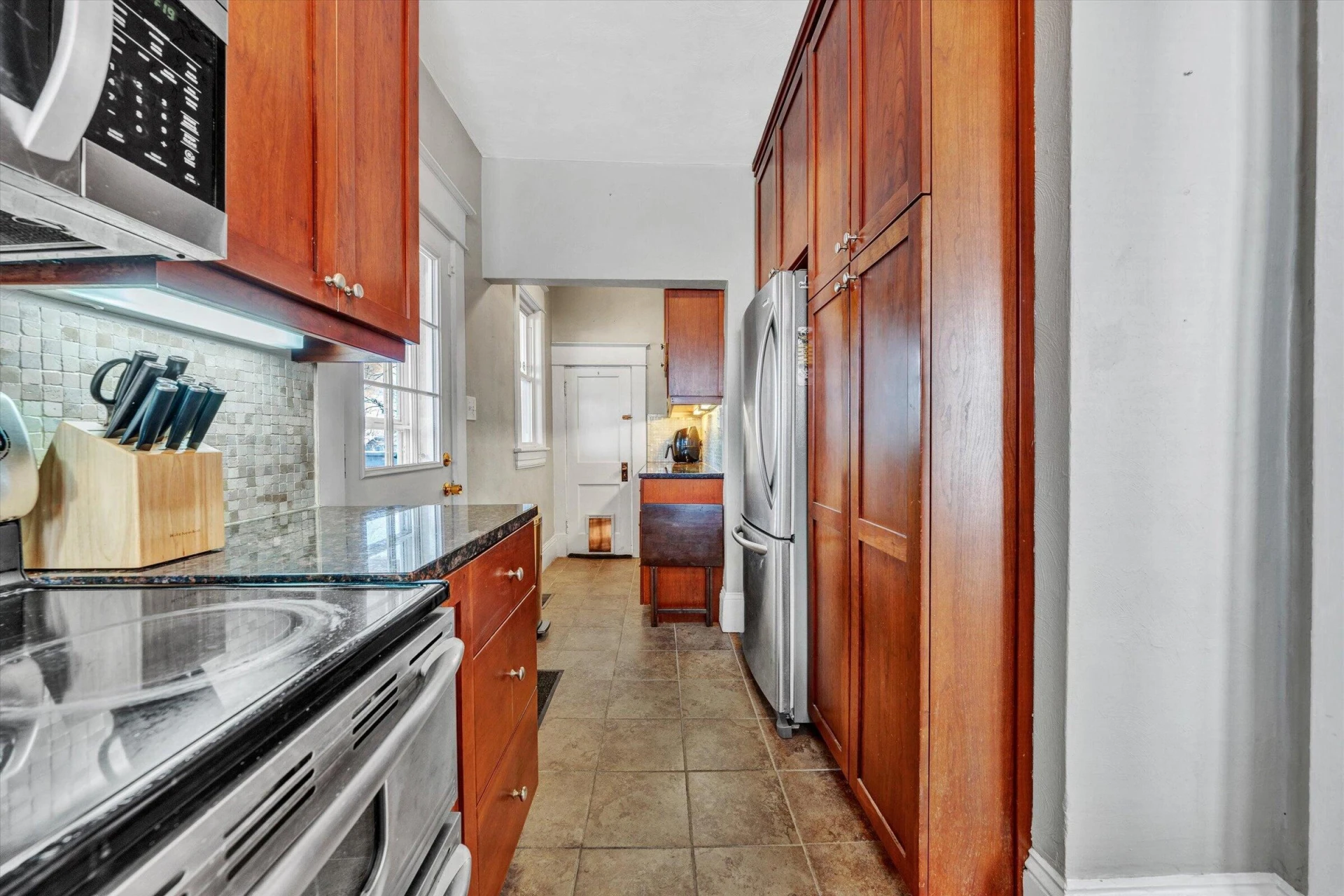 1831 Maiden LN SW - Photo 11