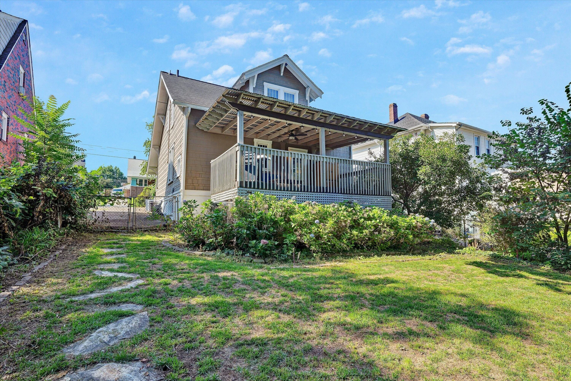 1831 Maiden LN SW - Photo 22