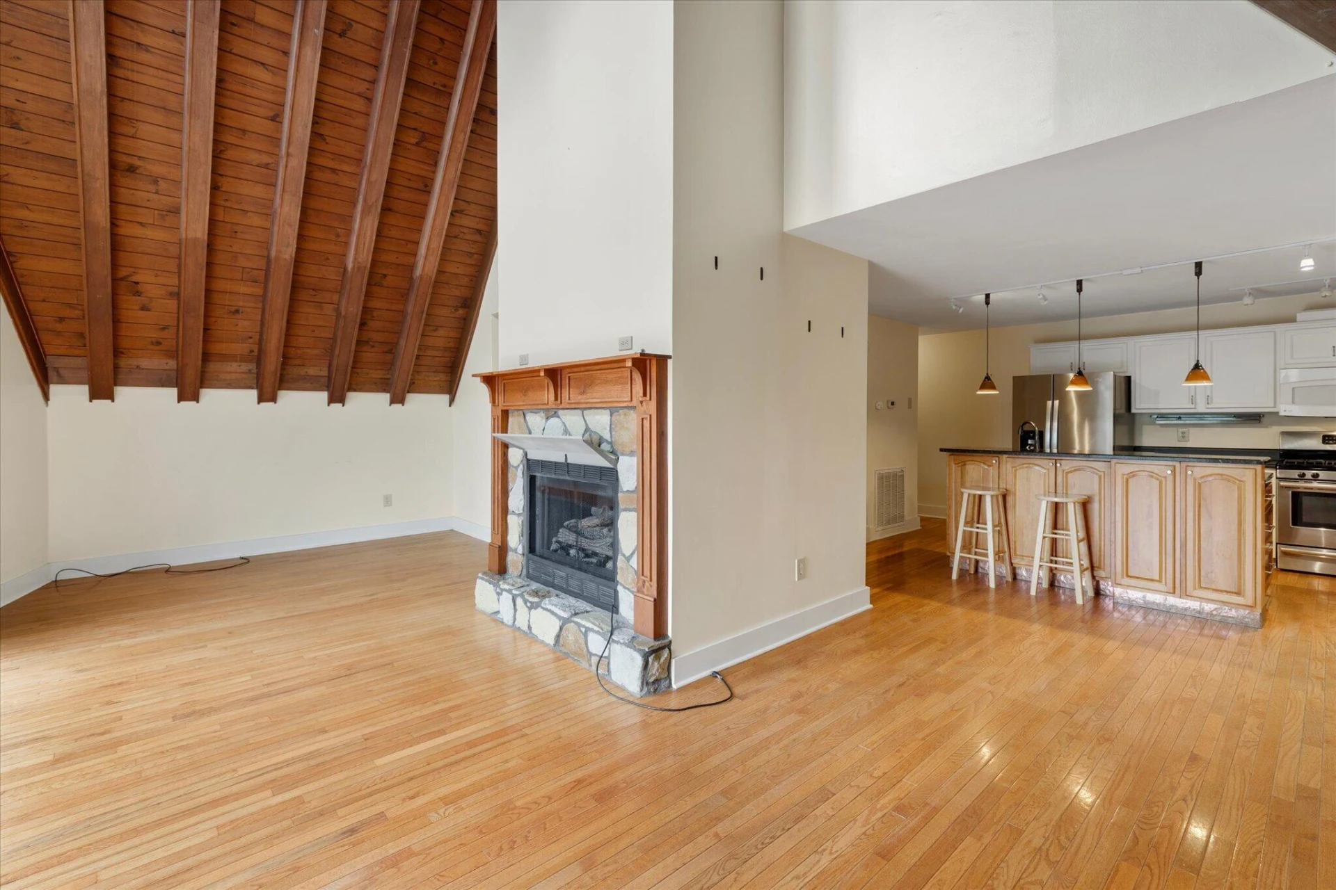 7720 Newport RD - Photo 10