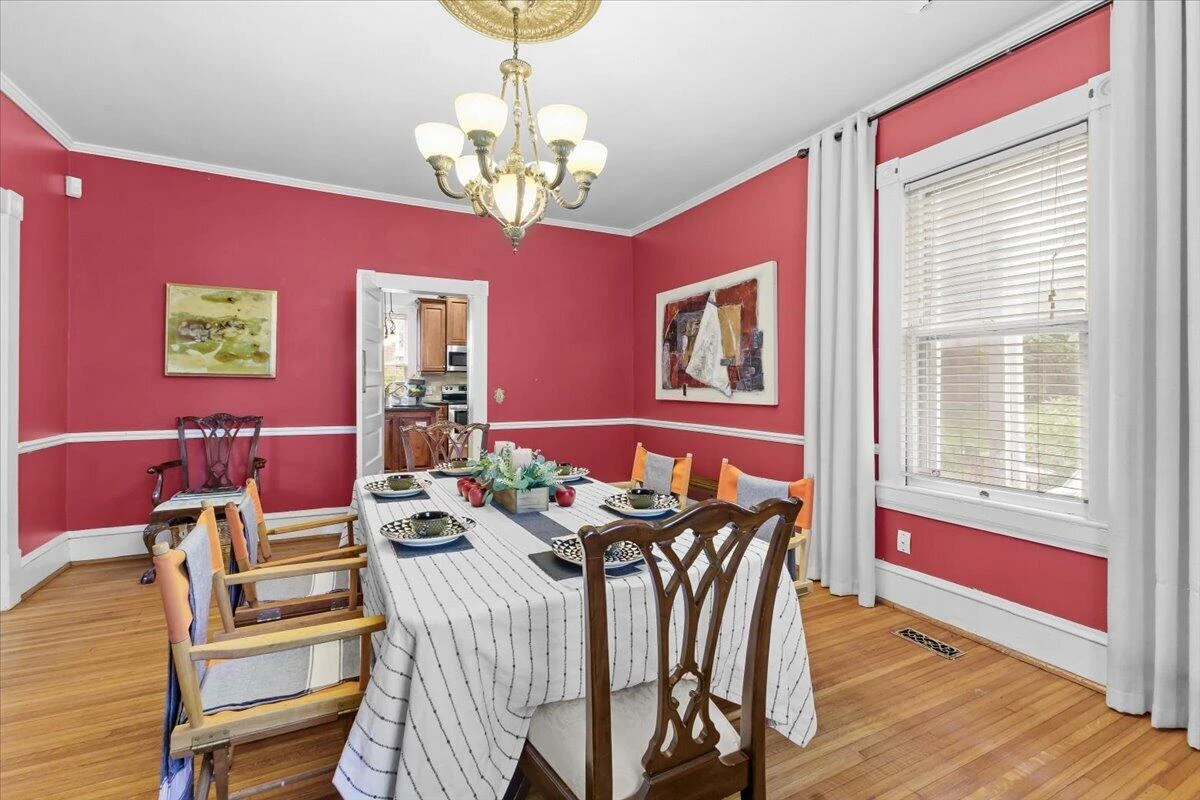 518 Walnut AVE SW - Photo 13