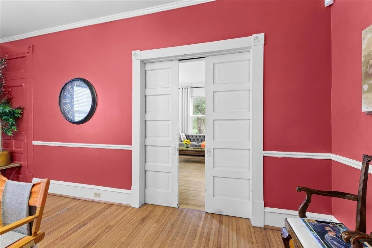 518 Walnut AVE SW - Photo 14