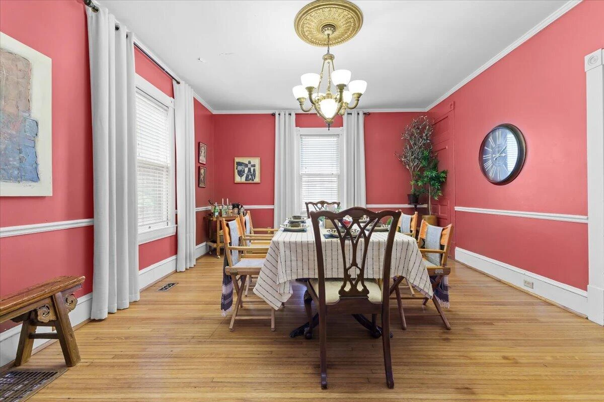 518 Walnut AVE SW - Photo 15