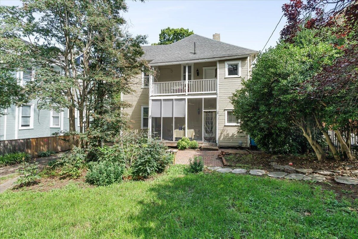 518 Walnut AVE SW - Photo 23