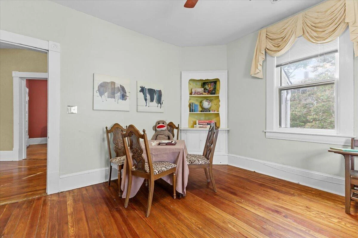 518 Walnut AVE SW - Photo 29