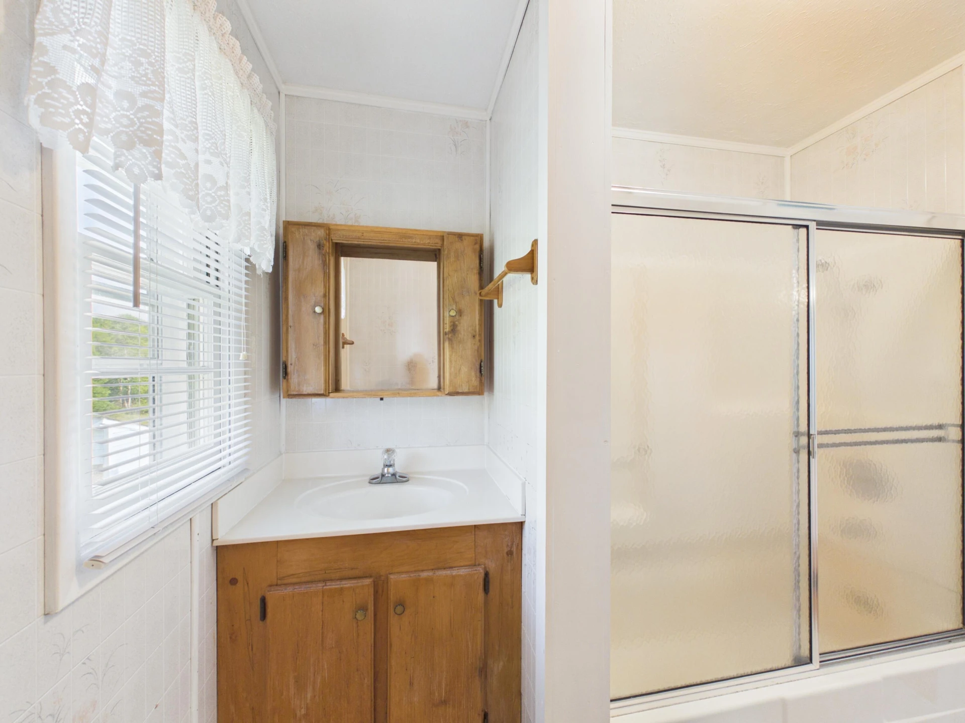 878 Sugar Tree RD SW - Photo 9