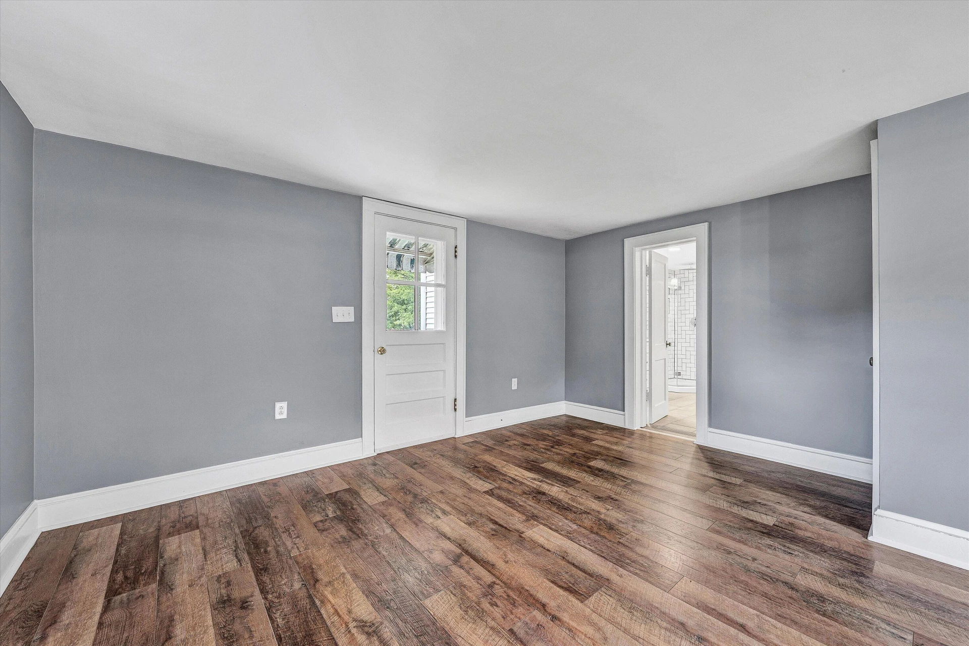 215 S Hill DR - Photo 21