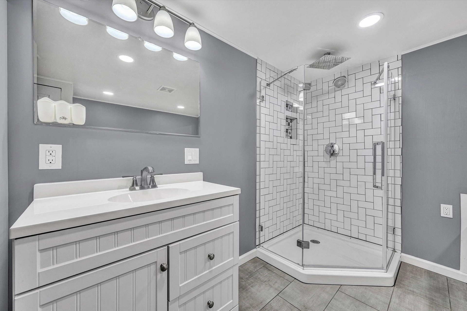215 S Hill DR - Photo 22