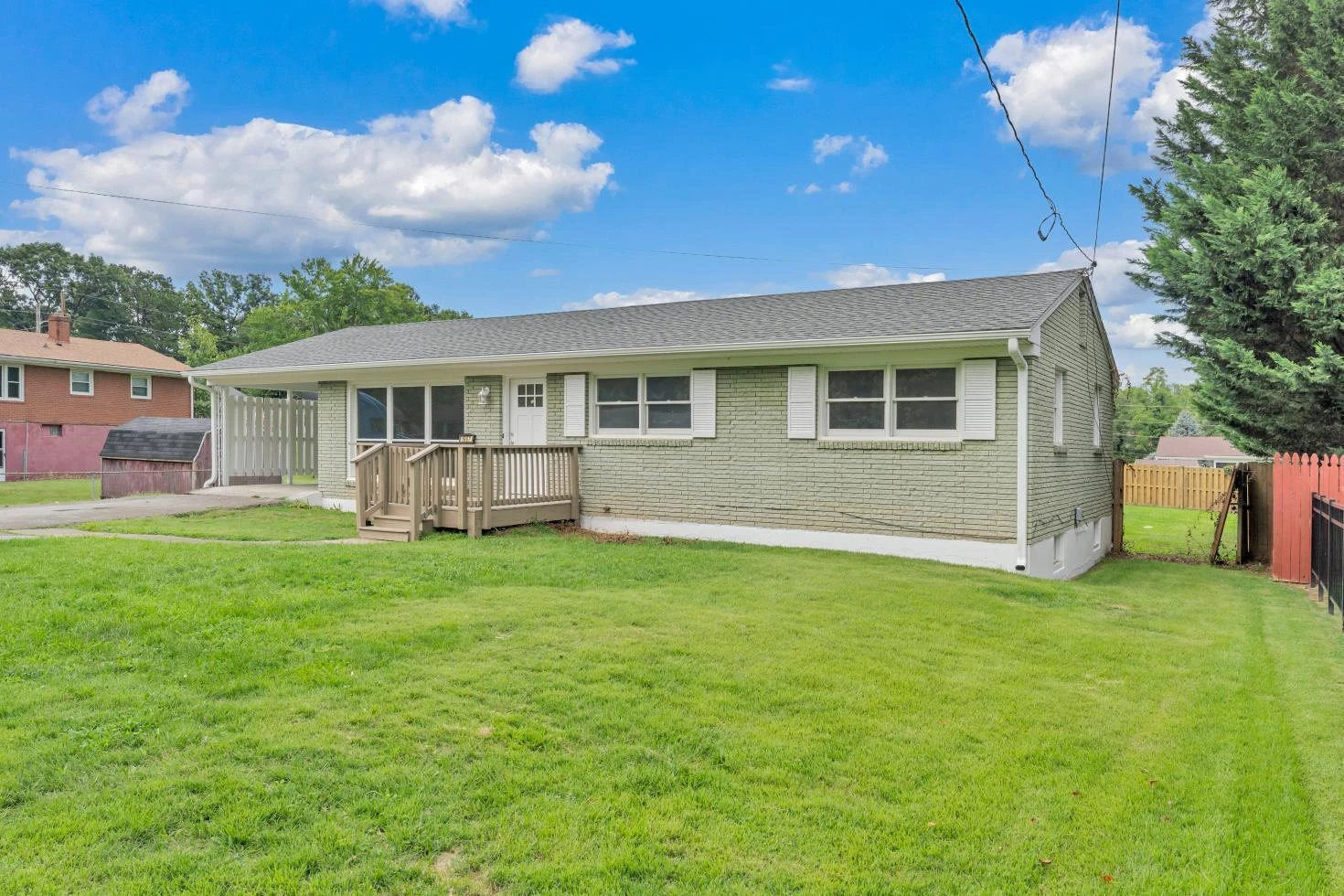 1667 NW Barnett RD NW - Photo 2