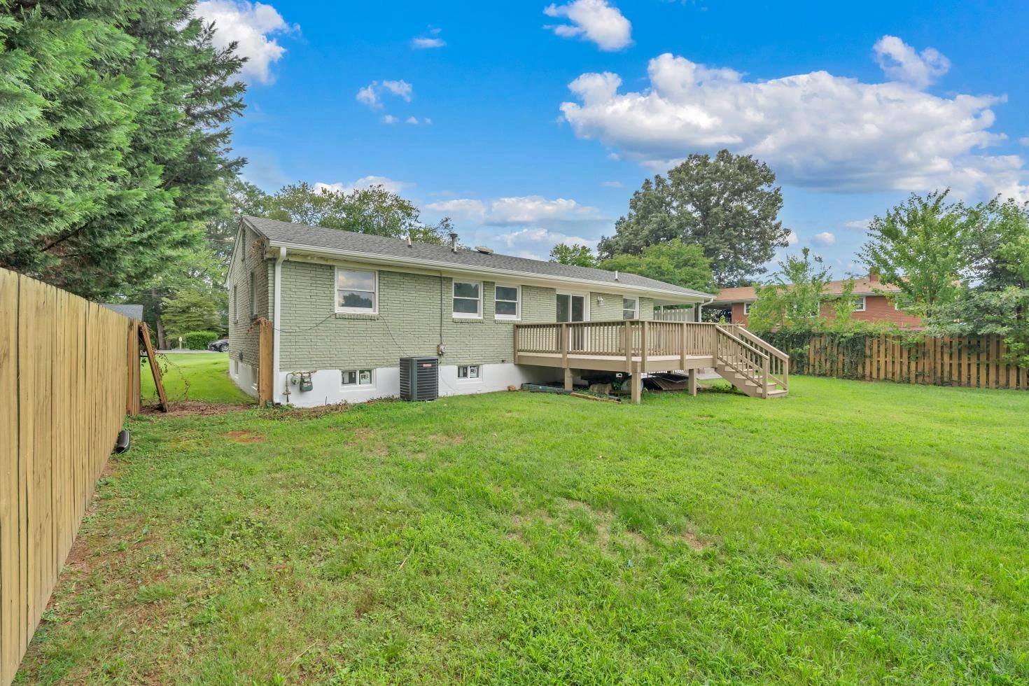 1667 NW Barnett RD NW - Photo 4