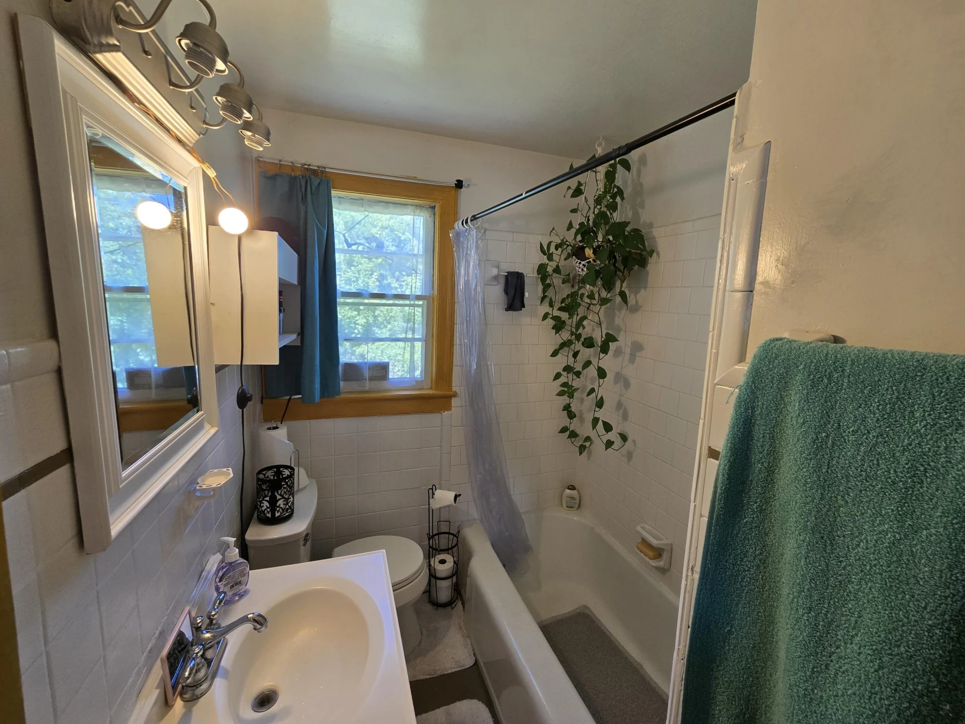714 Temple AVE - Photo 10