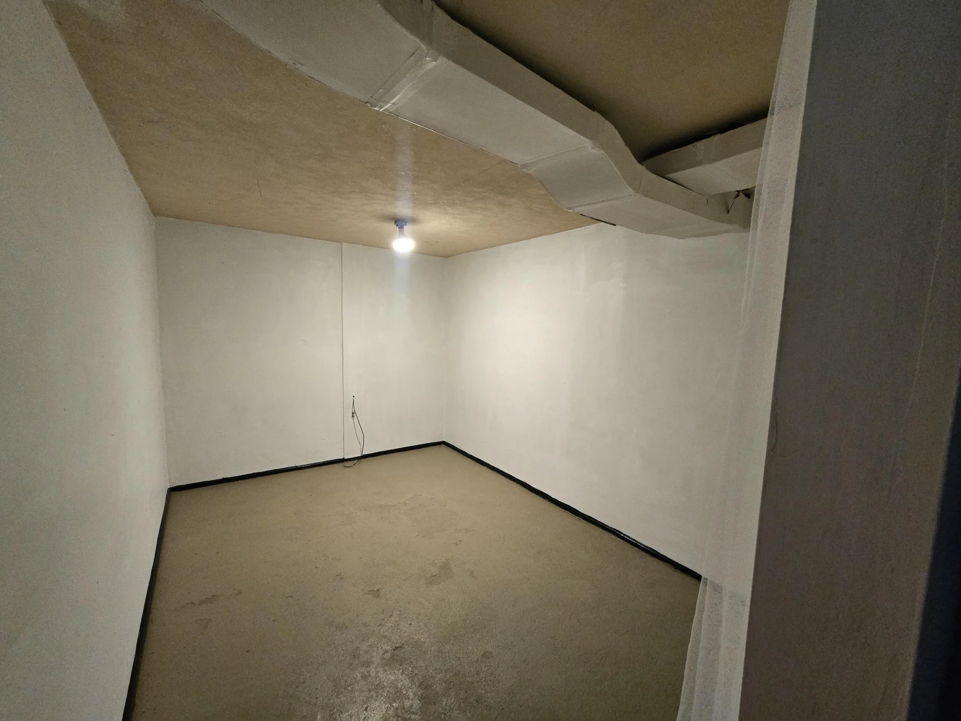 714 Temple AVE - Photo 16