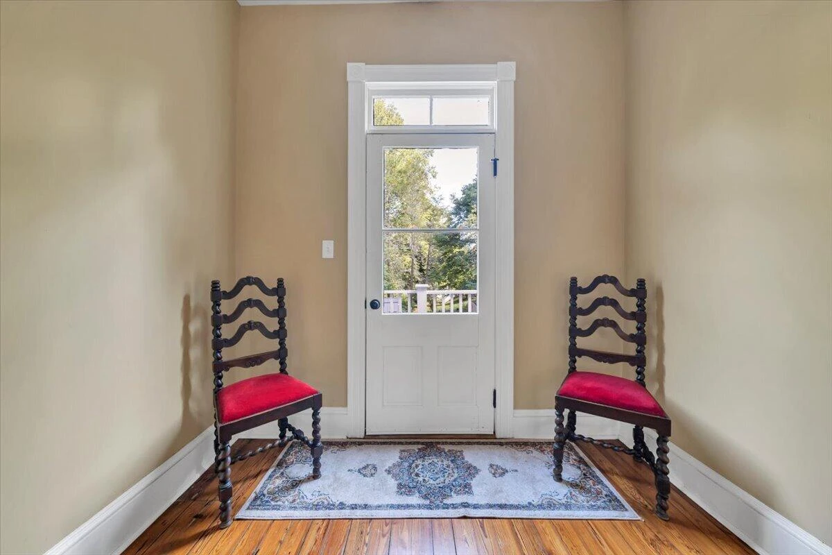 210 E Main ST - Photo 9
