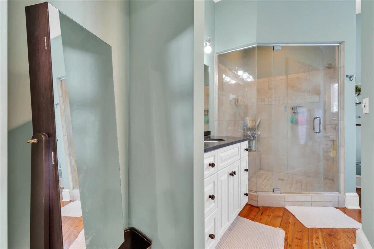 210 E Main ST - Photo 21