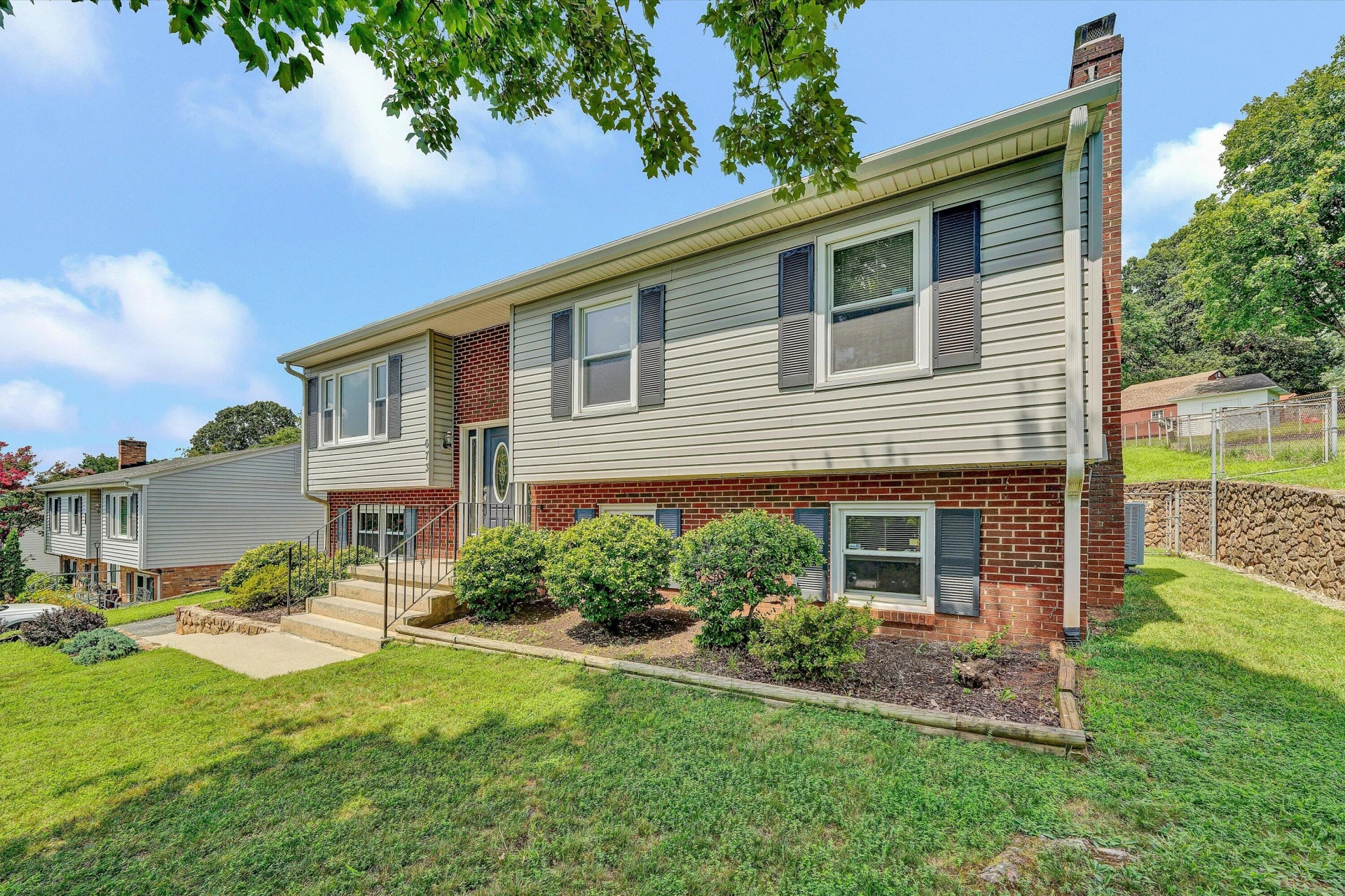 673 Missimer LN - Photo 2