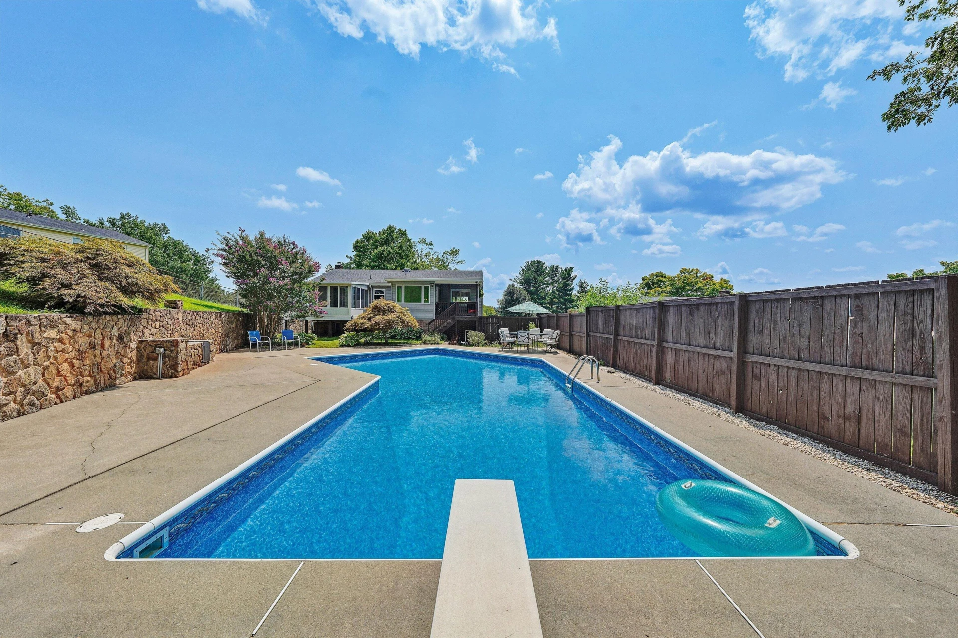 673 Missimer LN - Photo 38