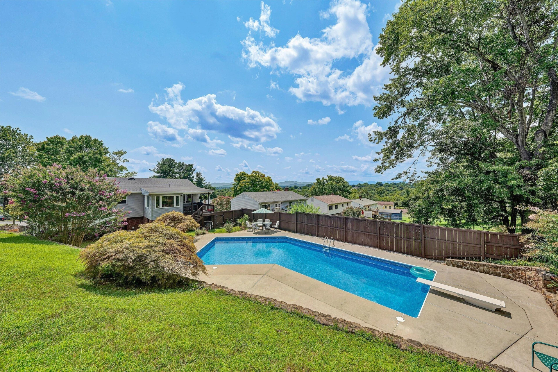673 Missimer LN - Photo 42
