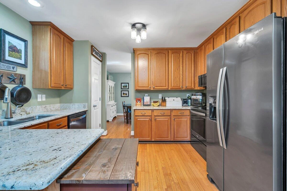 1115 Ridgecrest DR - Photo 12