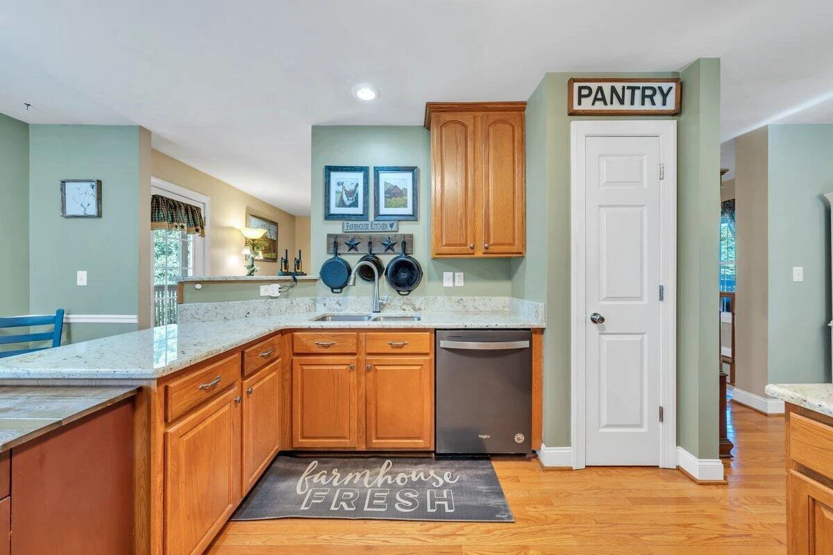 1115 Ridgecrest DR - Photo 13