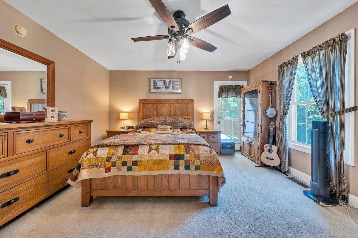 1115 Ridgecrest DR - Photo 18