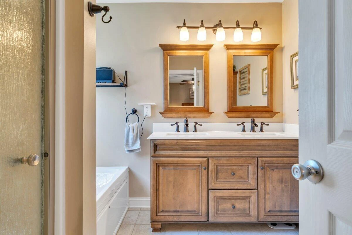 1115 Ridgecrest DR - Photo 20