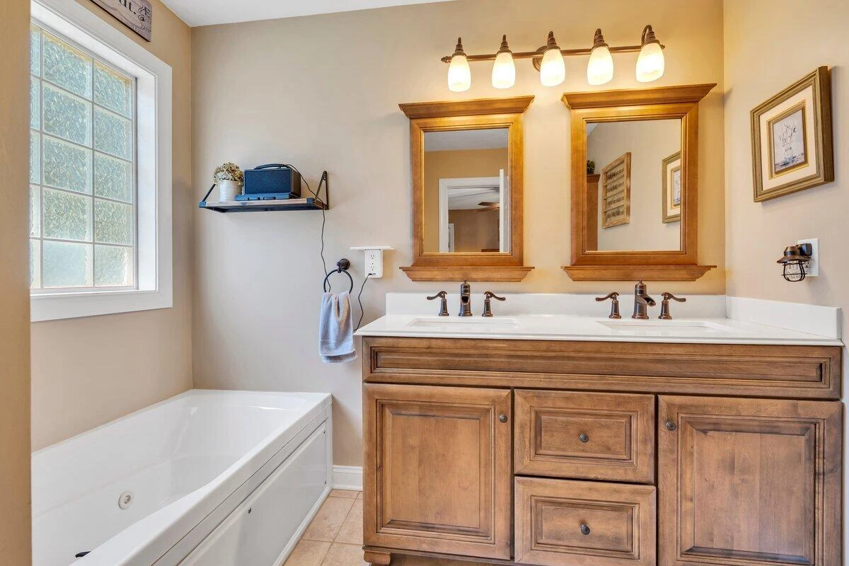 1115 Ridgecrest DR - Photo 21