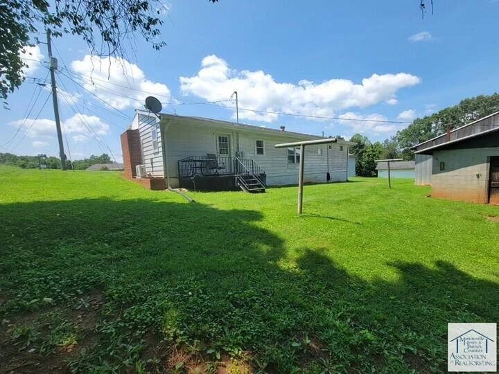 122 Acorn RD - Photo 3
