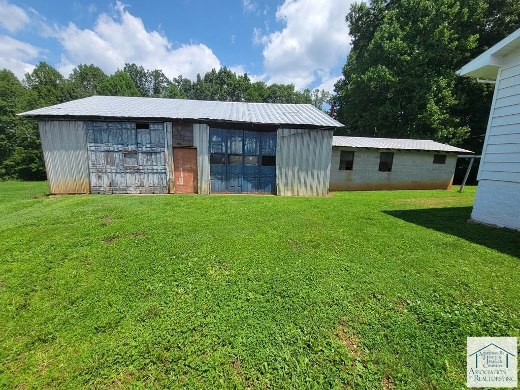 122 Acorn RD - Photo 18
