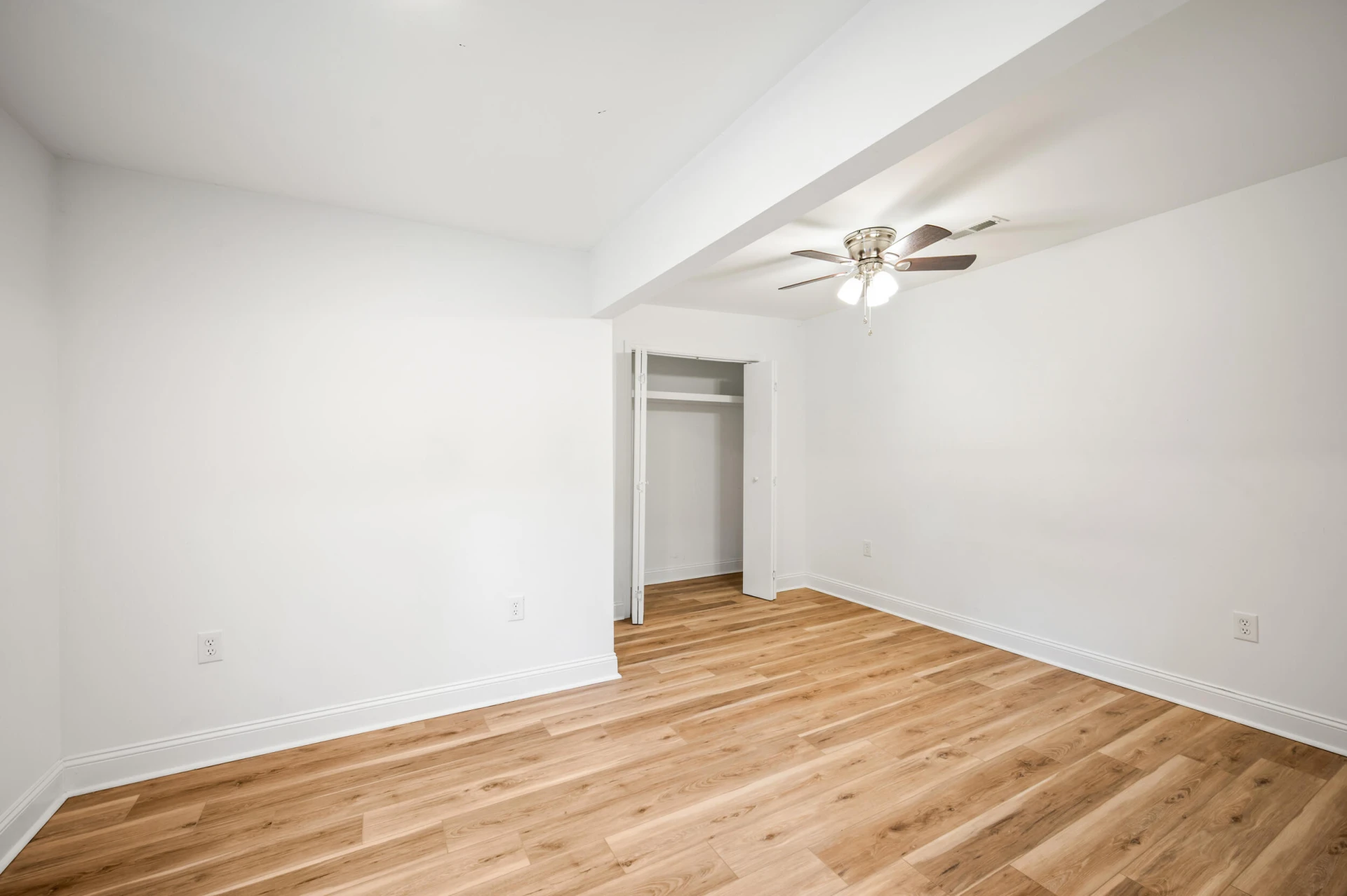 435 Stafford ST - Photo 29