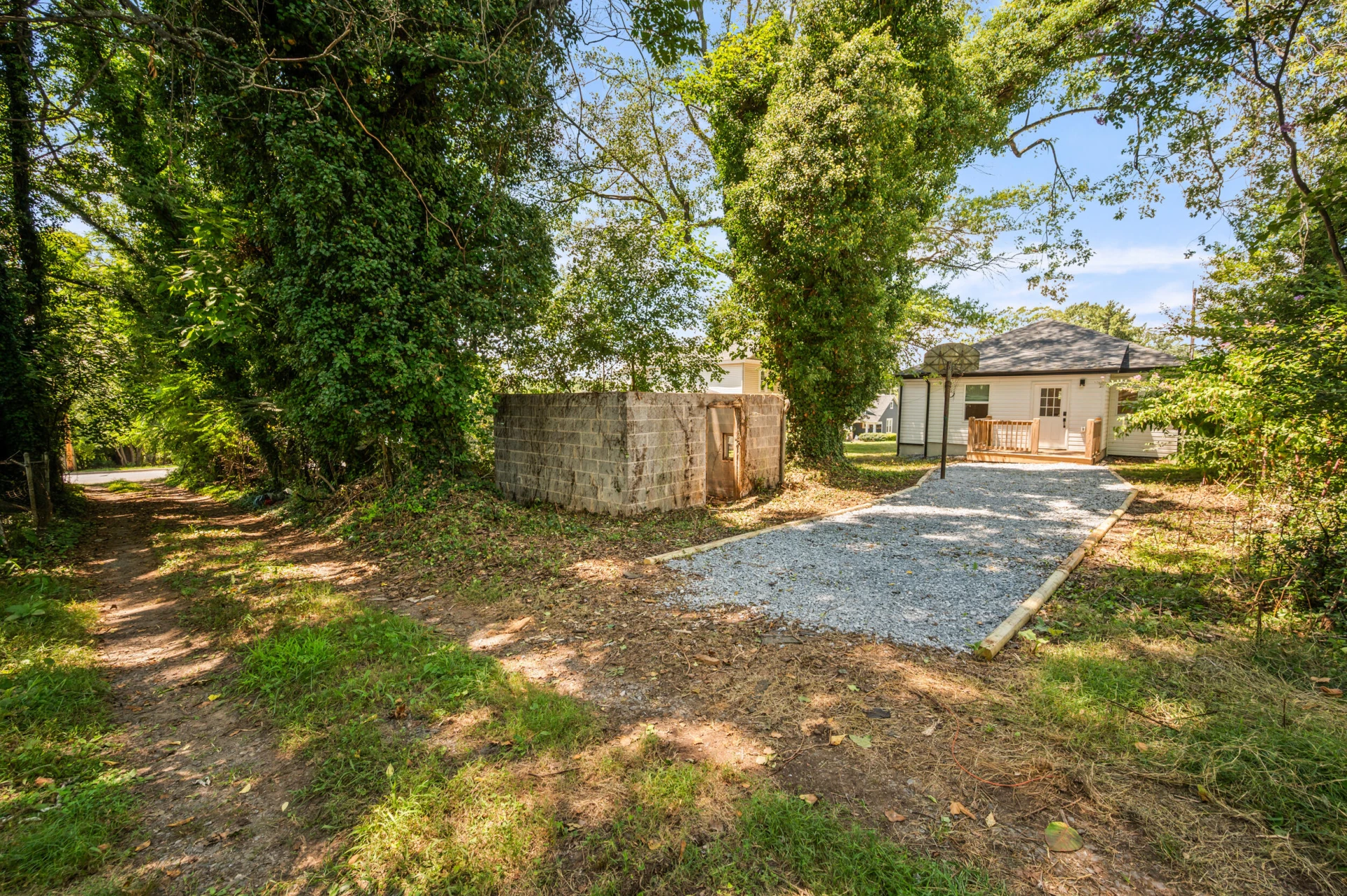 435 Stafford ST - Photo 37